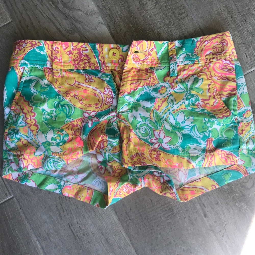 Lilly Pulliitzer Walsh Shorts
